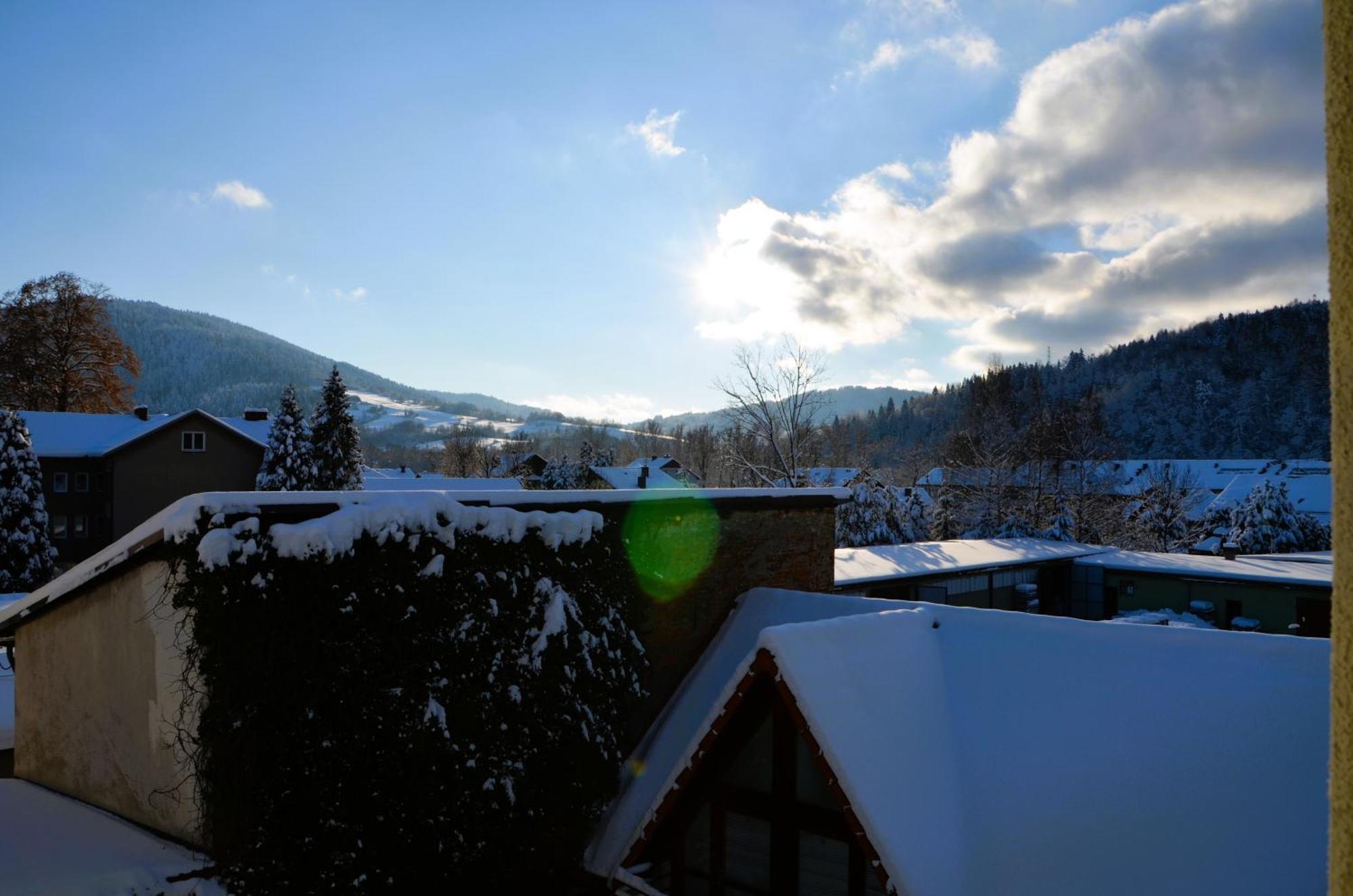 Hotel Beskid Milowka Exterior photo